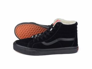 Зимние Vans SK8-Hi на меху черные (35-45)