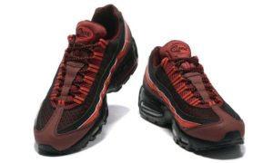 Nike Air Max 95 черно-красные (40-45)